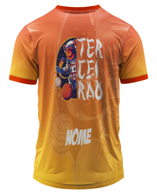 Arte Digital Camisa Terceirão Astronauta no Espaço