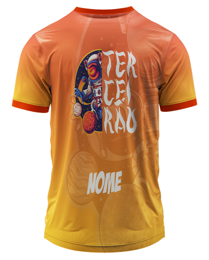 Arte Digital Camiseta Terceirão Astronauta no Espaço