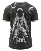 Arte Digital Camisa Interclasse Astronauta Vintage