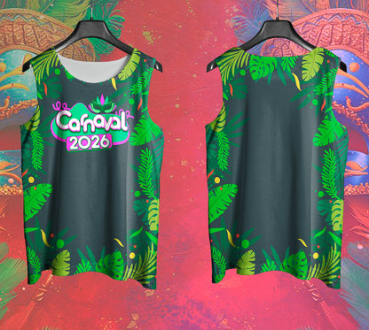 Arte Vetor Abadá Carnaval 2026 Fundo Verde e Folhas Verdes - Mockup Frente e Costas em Cenário Carnaval
