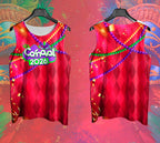 Arte Vetor Abadá Carnaval 2026 Vermelho e Colar Colorido - Mockup Frente e Costas em Cenário Carnaval
