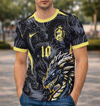 Modelo Usando Frente Camisa arte digital dragão dourado para camisa interclasse 2026